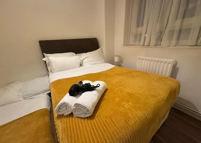 Alder House In Camden For 7 Guests