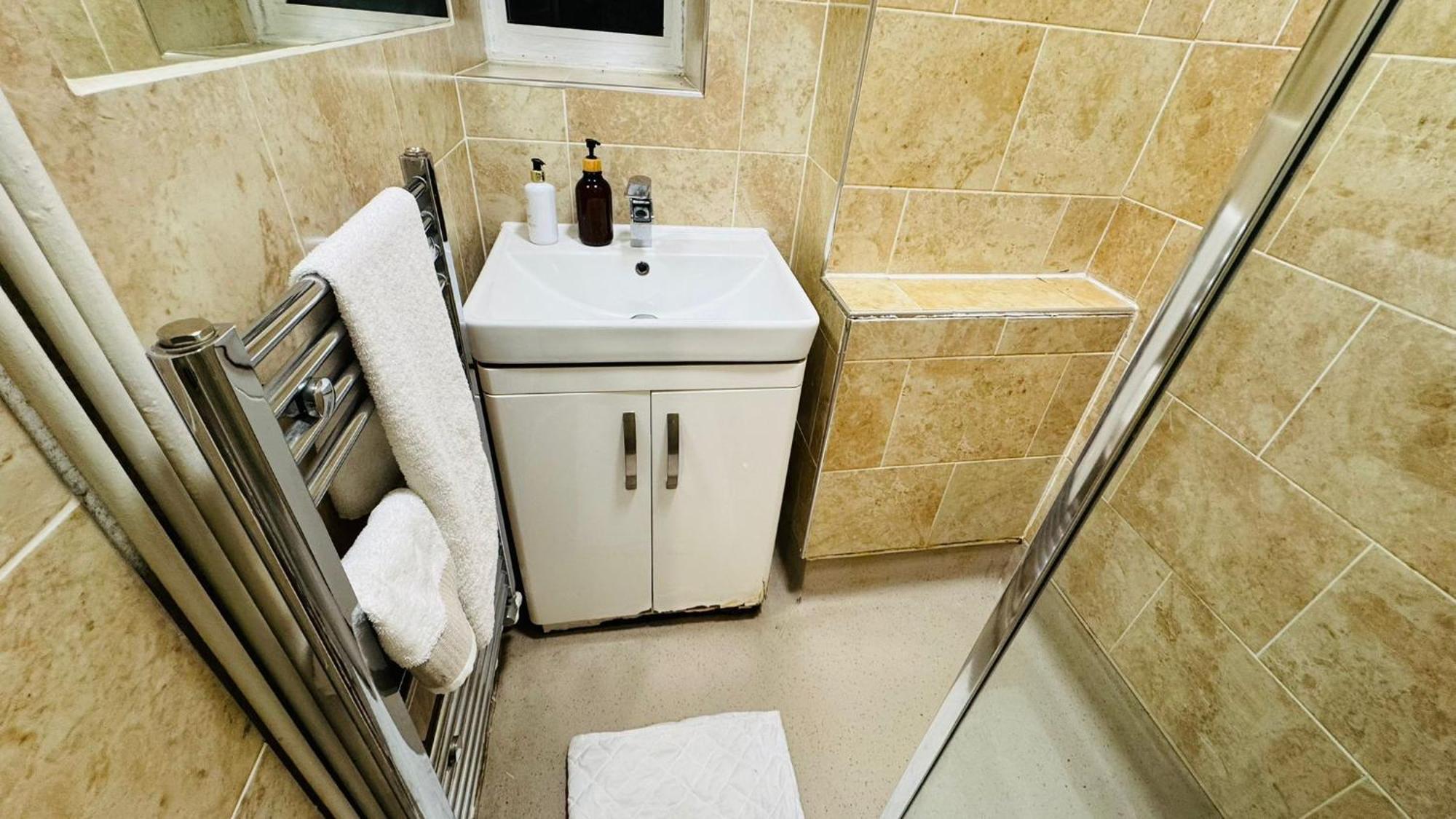 Alder House In Camden For 7 Guests *